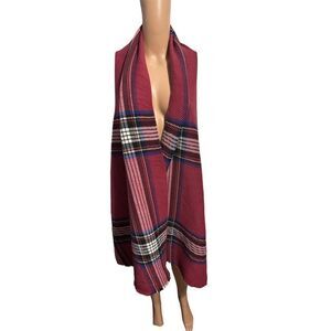 NEW WITH TAGS G.H. BASS & CO. Multi Colored Scarf 🧣. Retails $60